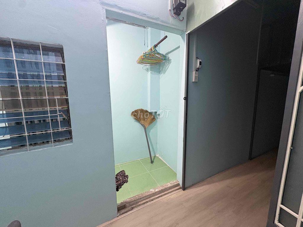 Nhà hẻm cụt lê bình 6 triệu