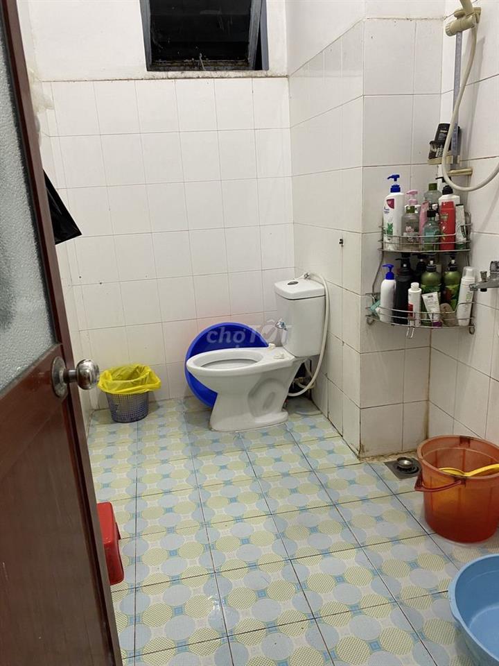 Tìm bạn nữ văn phòng ở ghép chung cư K300 - 60m2