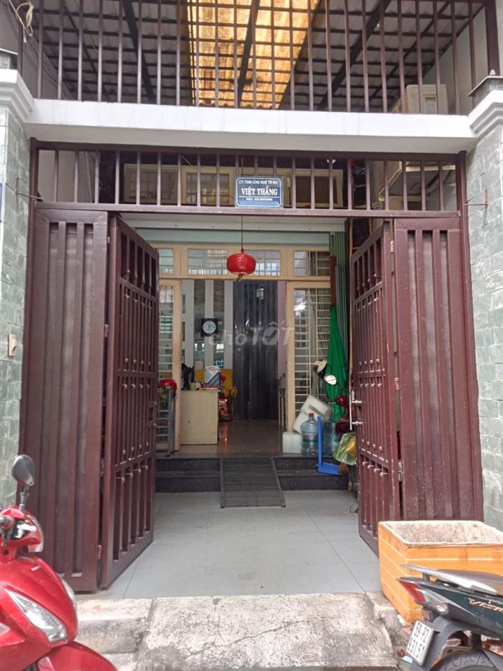 Cho thuê tầng trệt nhà 1355/3 Hoàng Sa 