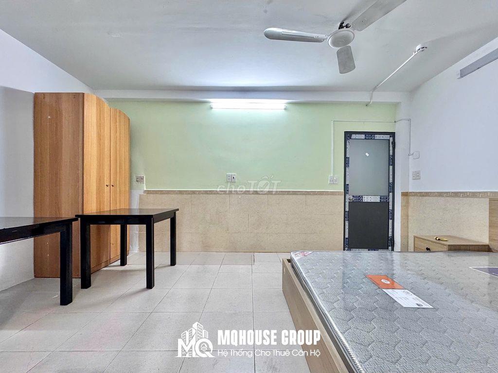 Phòng mới - Phòng ngủ cửa sổ - Khu Phạm Phú Thứ P11