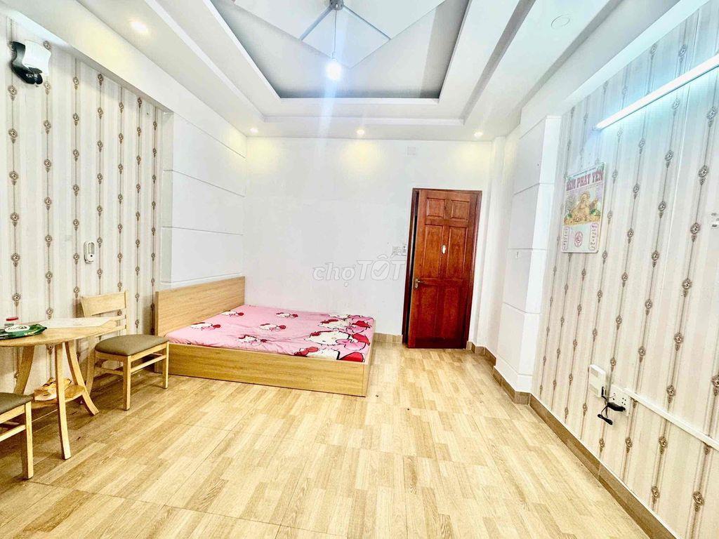🔥 CỐNG LỞ – P15, TÂN BÌNH 🔥  ✨ CỬA SỔ TRỜI – ĐÓN ÁNH SÁN
