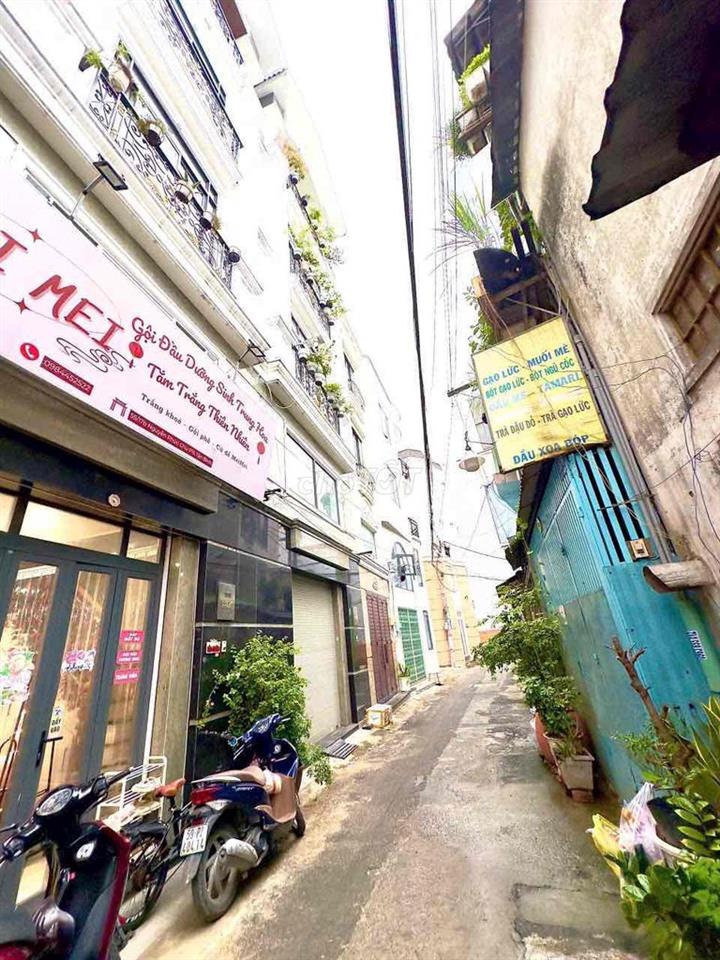 CHÍNH CHỦ BÁN NHÀ LIỀN KỀ P15 TÂN BÌNH NGON TRONG TẦM GIÁ