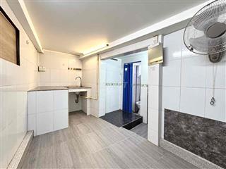 TRUNG TÂM QUẬN 1, CÁCH BÙI VIỆN 100 MÉT
