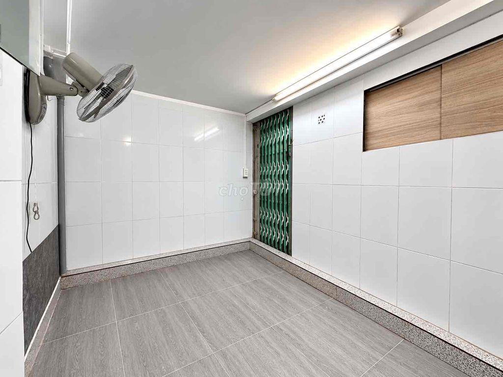 TRUNG TÂM QUẬN 1, CÁCH BÙI VIỆN 100 MÉT