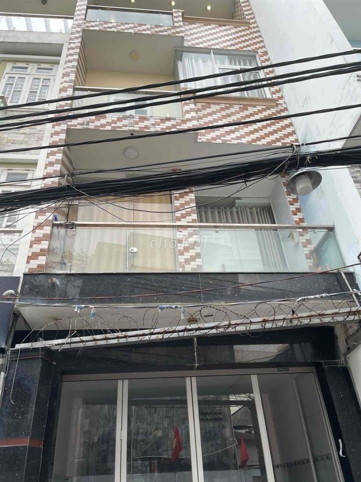 Phòng 16m2 có cửa sổ, ngay chợ Tân Trụ, p15, Tân Bình