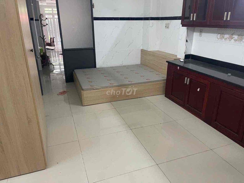 Cho thuê phòng giờ giấc tự do