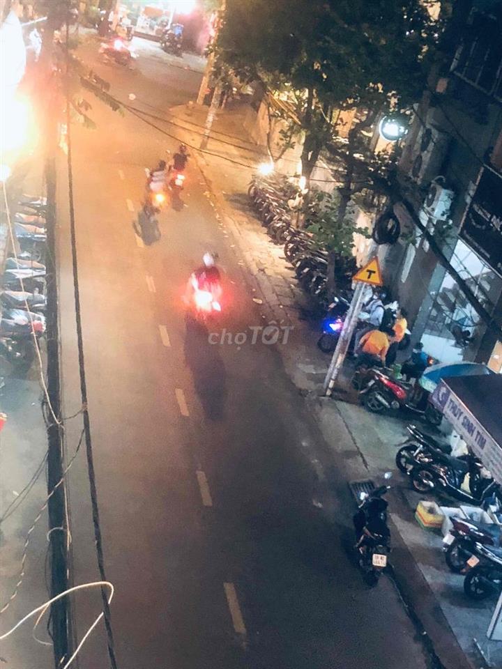 4E  bàu cát 1.  p40 m2  . máy lạnh , tủ lạnh , máy giặt ,….v.v