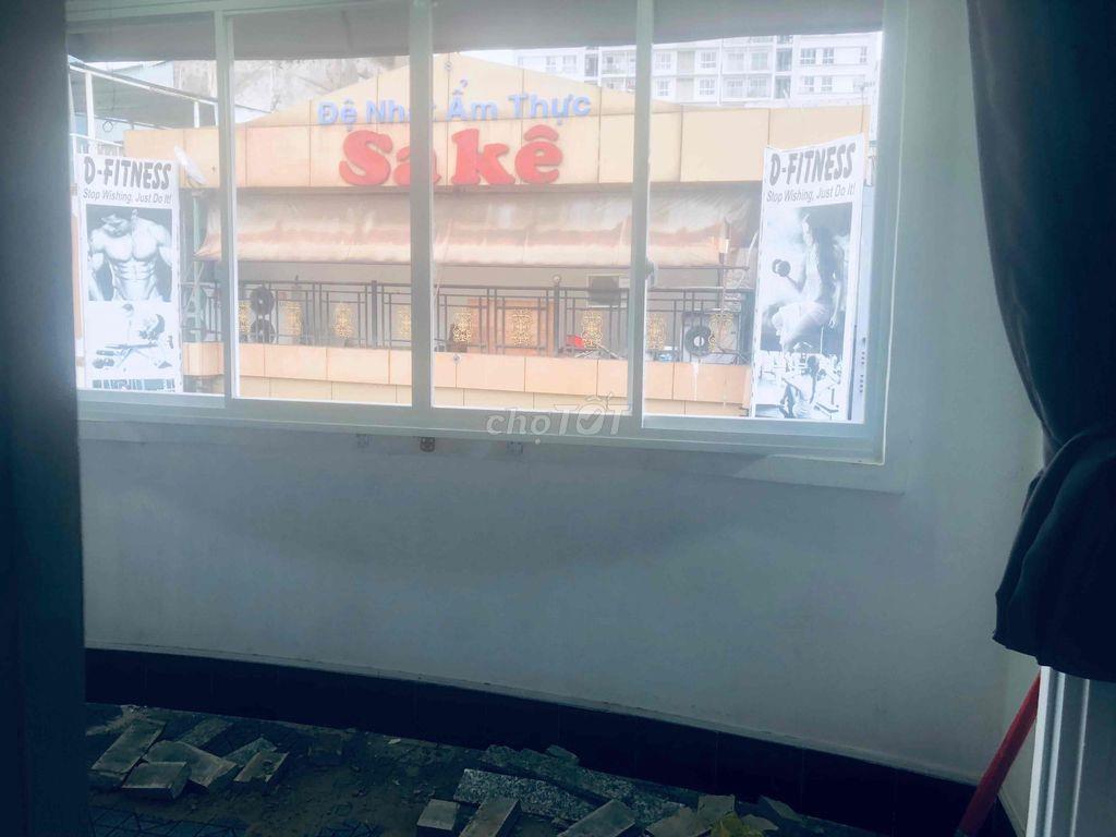 4E  bàu cát 1.  p40 m2  . máy lạnh , tủ lạnh , máy giặt ,….v.v