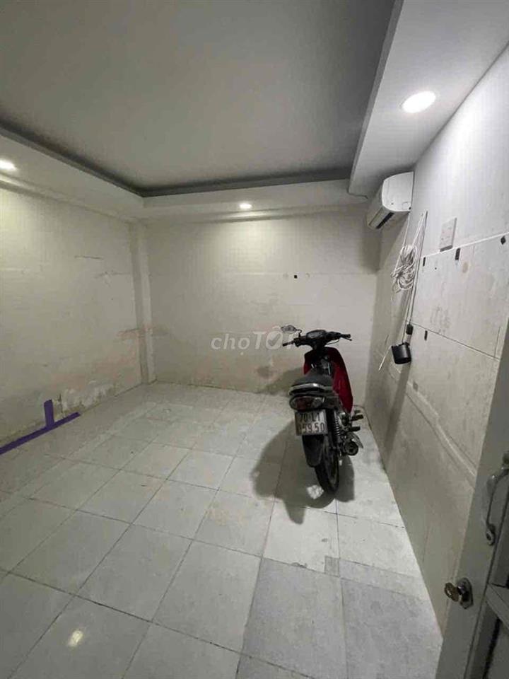 CHO THUÊ PHÒNG TRỌ GIỜ GIẤC TỤ DO KHU VỰC TÂN BÌNH