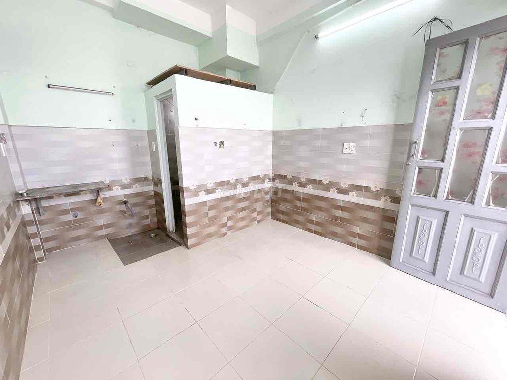 Phòng trọ sinh viên đi bộ qua ĐH Công Thương
