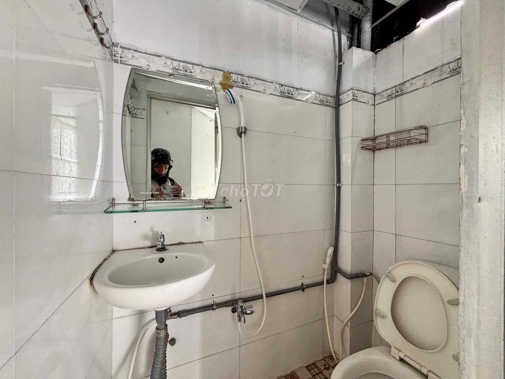 PENTHOUSE NGUYÊN TẦNG 2 PHÒNG NGỦ - CỬA SỔ TRỜI CỰC THOÁNG