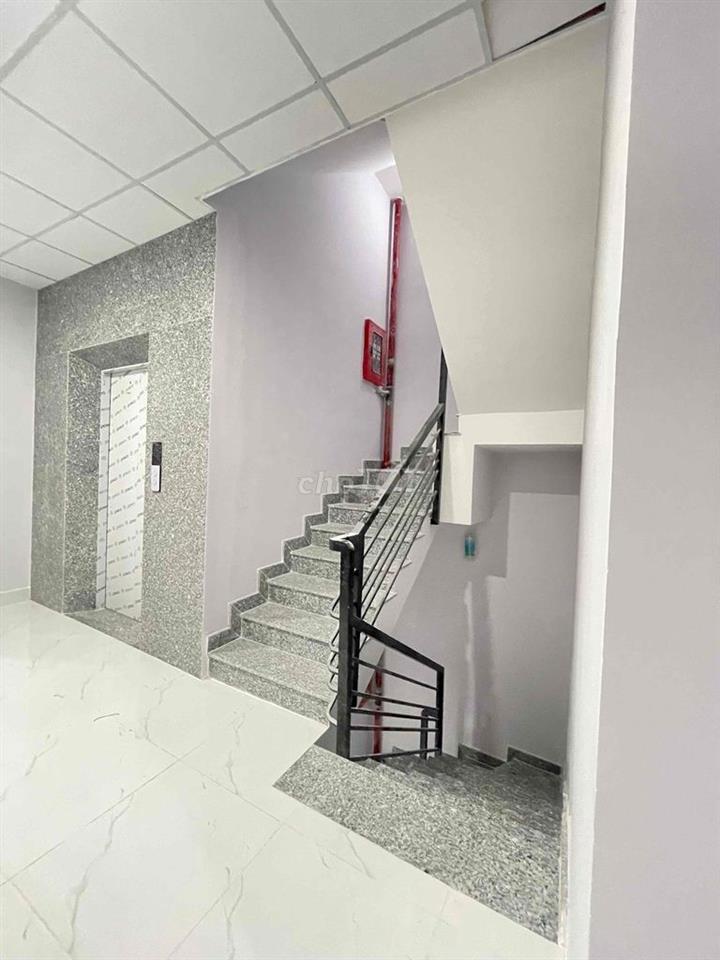 PHÒNG TRỐNG Ở LIỀN TRƯỜNG CHINH- CỘNG HOÀ - NHÀ GA T3