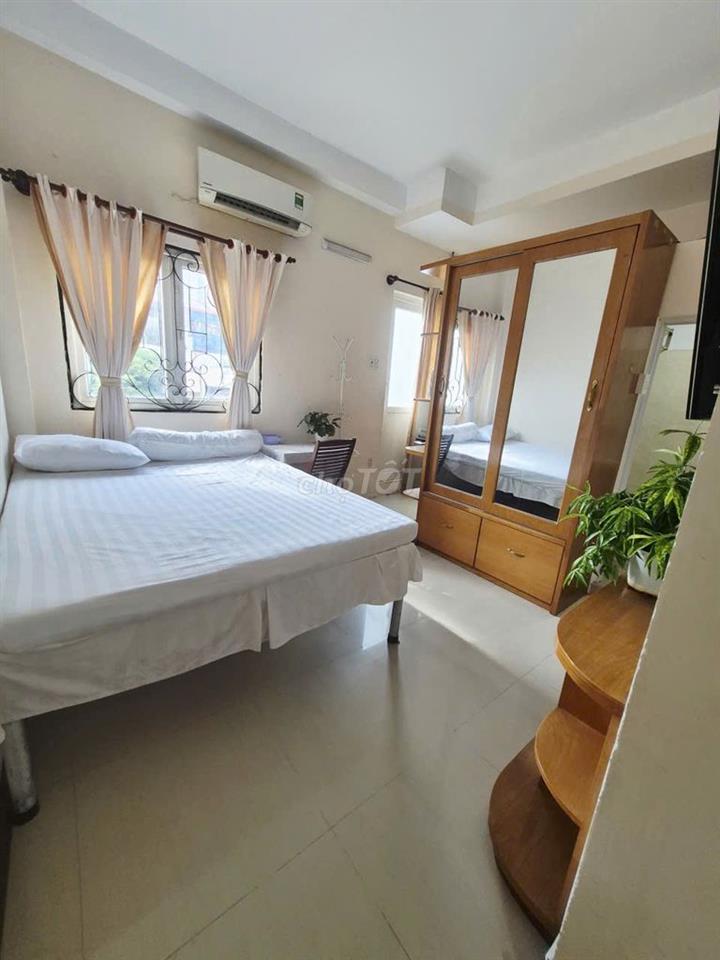 Cho thuê phòng full nội thất - Đường Núi Thành Tân Bình