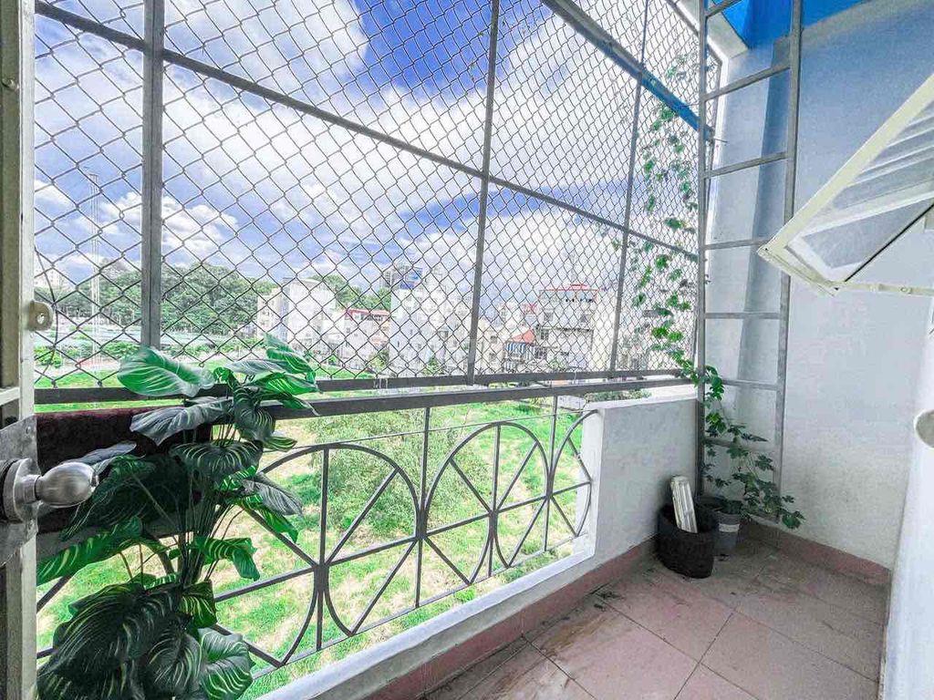 Chính chủ mặt tiền Thăng Long, Tân Bình còn trống 1 phòng