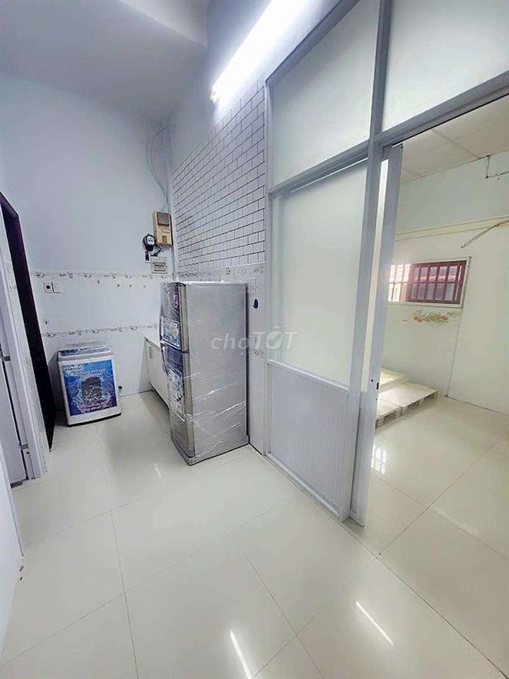 Phòng full nội thất 2pn có bếp Phạm Văn Bạch