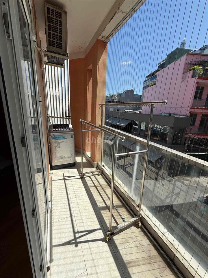CHO NŨ THUÊ PHÒNG BAN CÔNG FULL NỘI THẤT VIEW CÔNG VIÊN GIA ĐỊNH