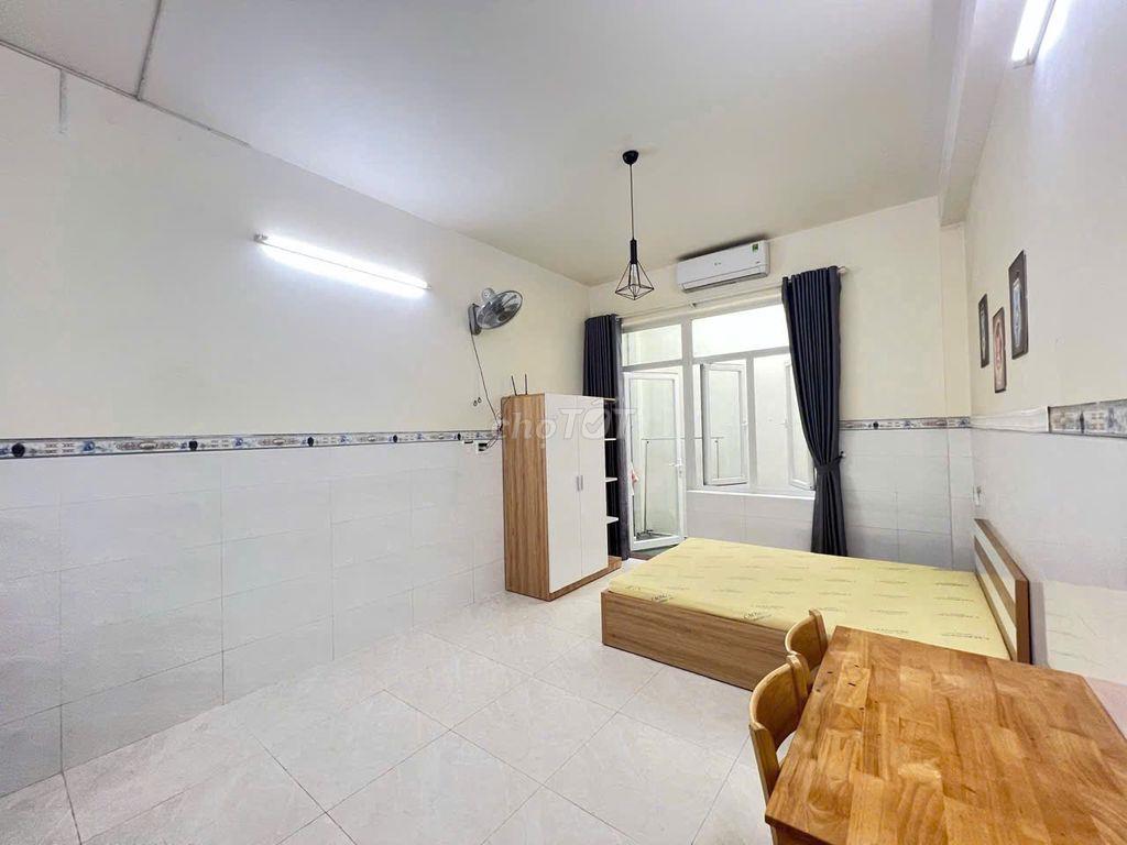 1 CĂN PHÒNG TẠI TÂN BÌNH ĐẦY ĐỦ TIỆN NGHI DỌN VÔ Ở LIỀN