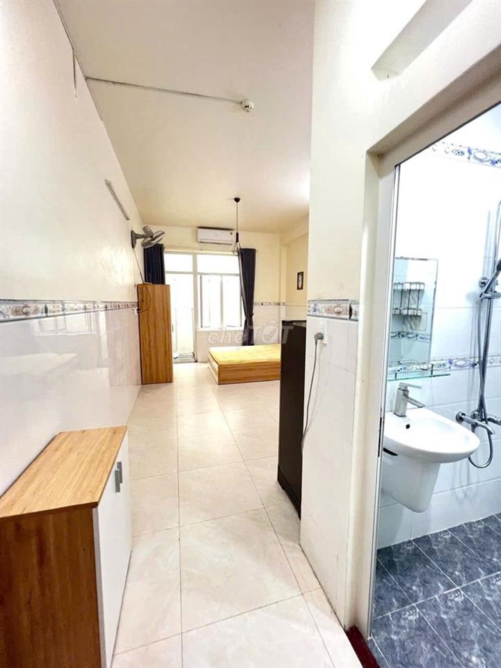 1 CĂN PHÒNG TẠI TÂN BÌNH ĐẦY ĐỦ TIỆN NGHI DỌN VÔ Ở LIỀN