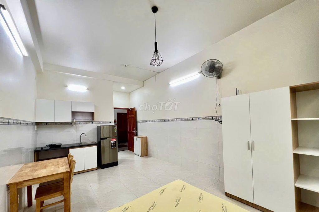 1 CĂN PHÒNG TẠI TÂN BÌNH ĐẦY ĐỦ TIỆN NGHI DỌN VÔ Ở LIỀN