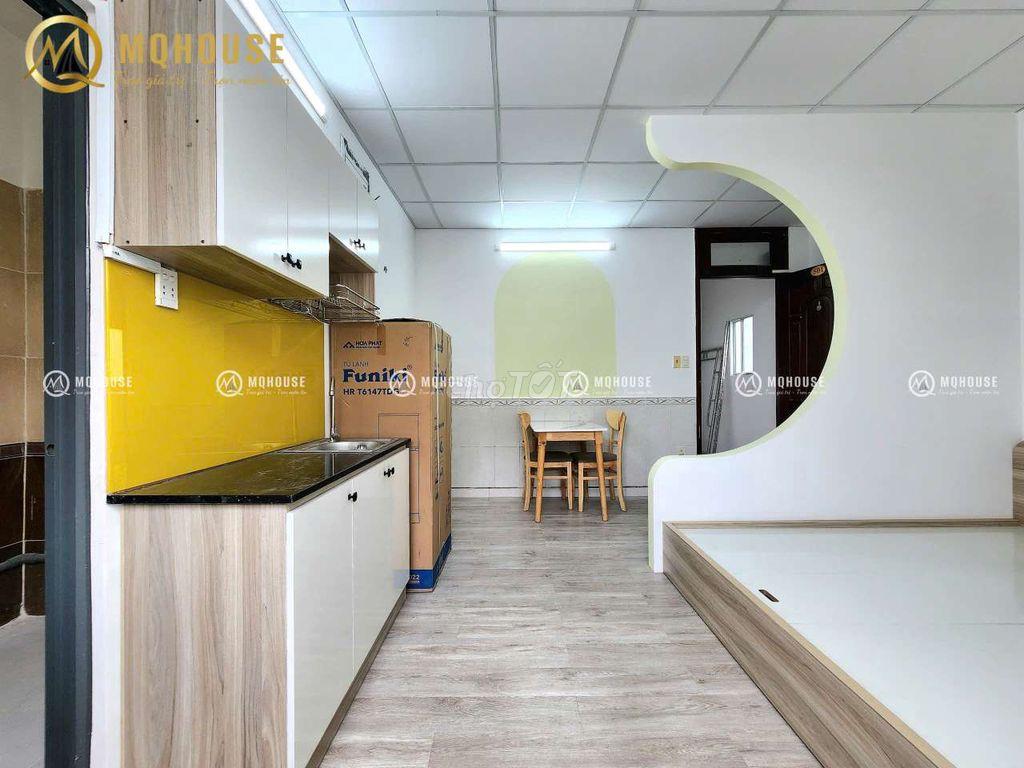 TÂN BÌNH GIÁ RẺ MÀ LẠI CÓ CỬA SỔ TRỜI RỘNG LỚN
