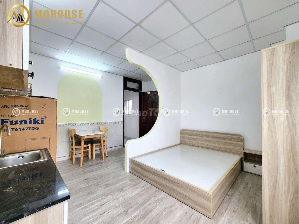 TÂN BÌNH GIÁ RẺ MÀ LẠI CÓ CỬA SỔ TRỜI RỘNG LỚN
