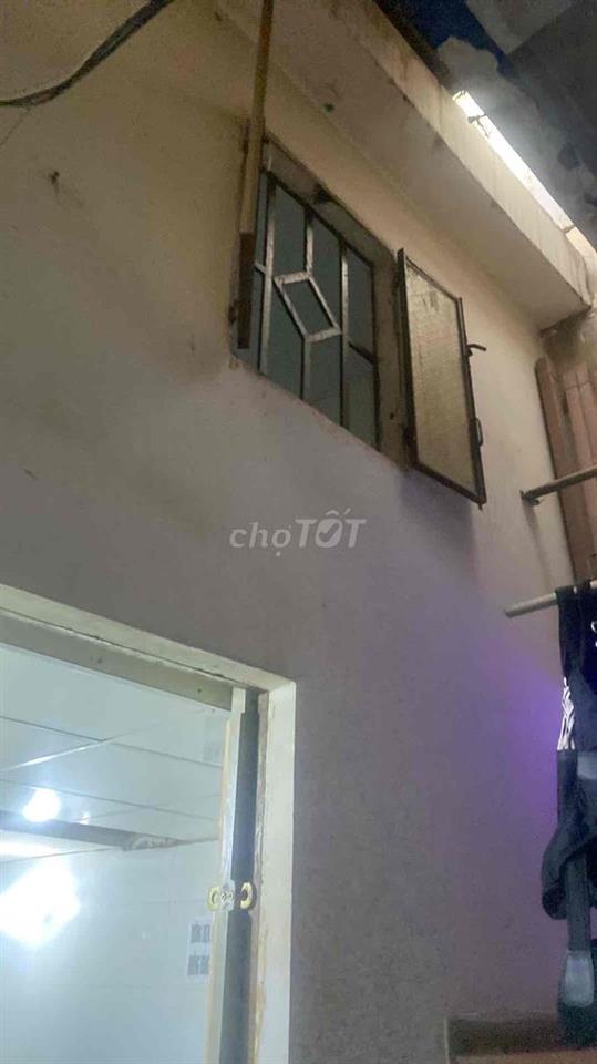 phòng cho thuê 30 mét vuông đường Cộng Hòa phường Tân Bình