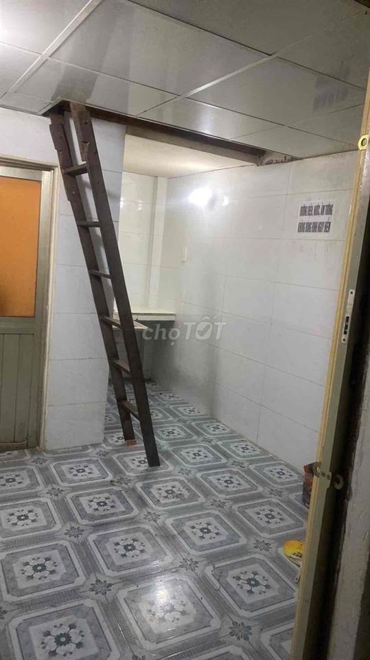 phòng cho thuê 30 mét vuông đường Cộng Hòa phường Tân Bình