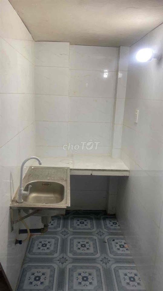 phòng cho thuê 30 mét vuông đường Cộng Hòa phường Tân Bình