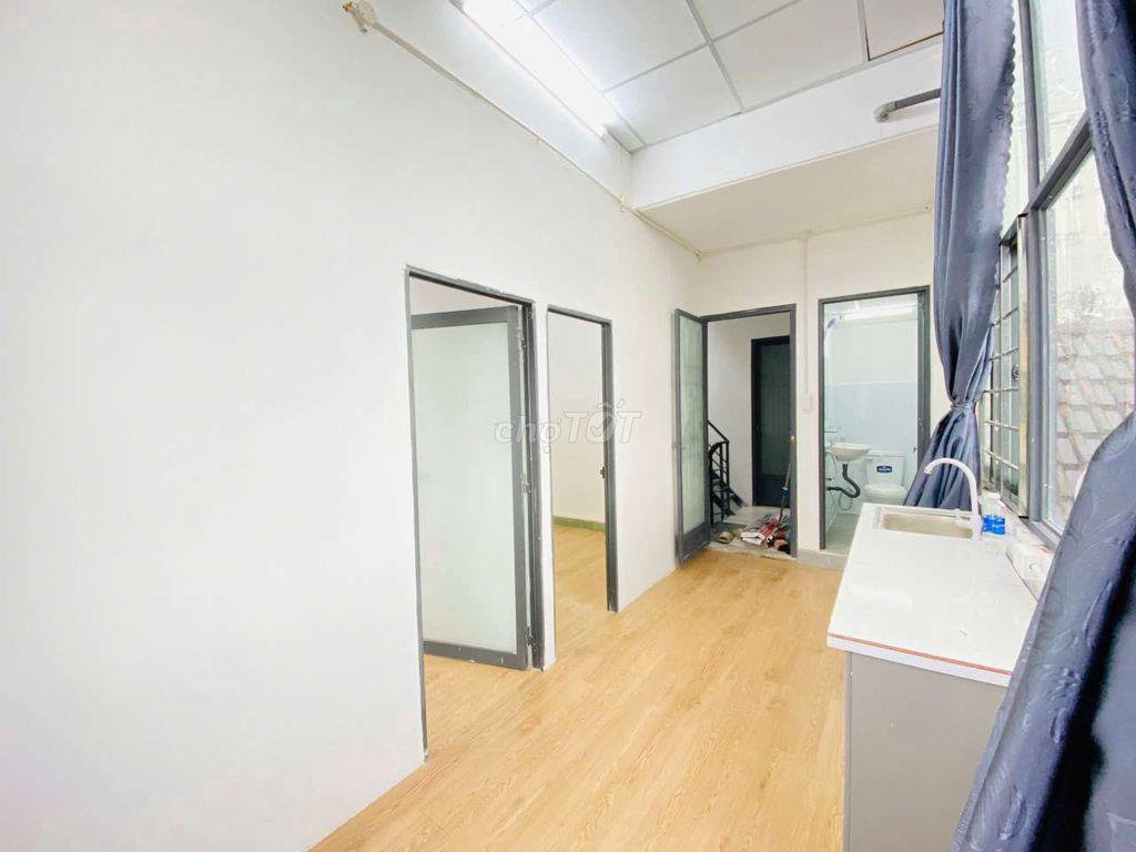 Căn Hộ 2 Phòng ngủ ở trung tâm quận Tân Bình