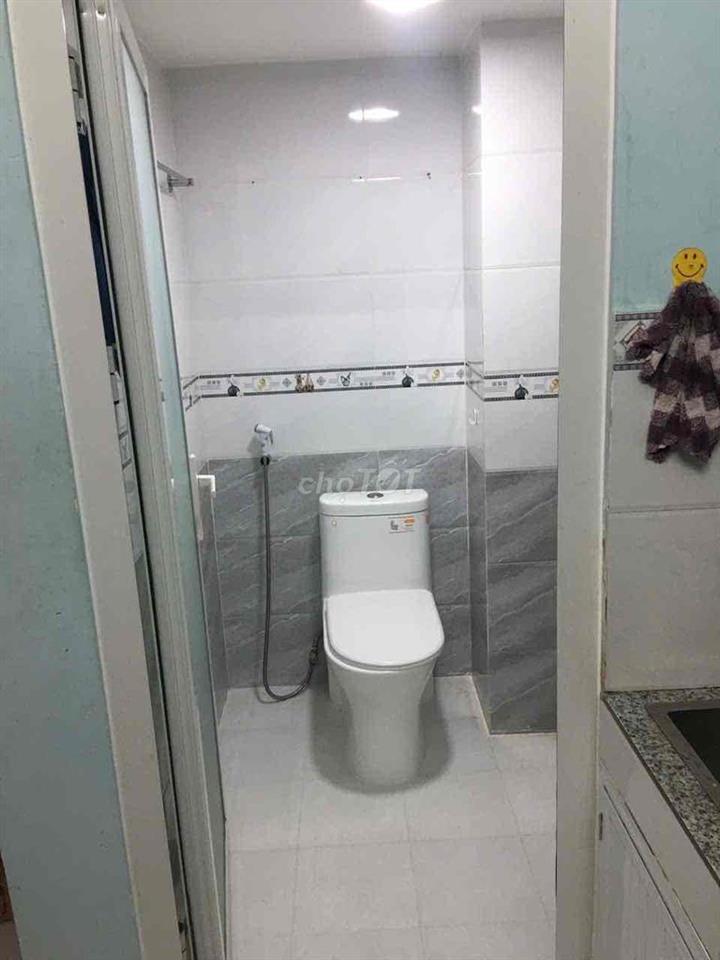 Ký Túc Xá & Phòng Trọ