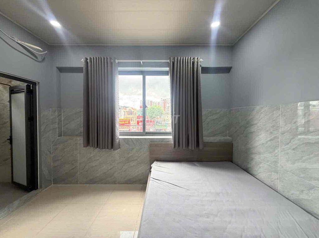 phòng MỚI_CÓ MÁY LẠNH_CỬA SỔ ngay HUIT_Giáp TÂN PHÚ,GV