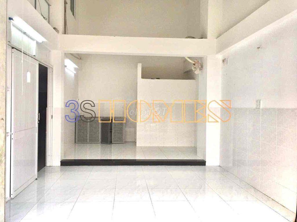 KIOT TRỆT 30m2 CÓ SÂN RỘNG RÃI