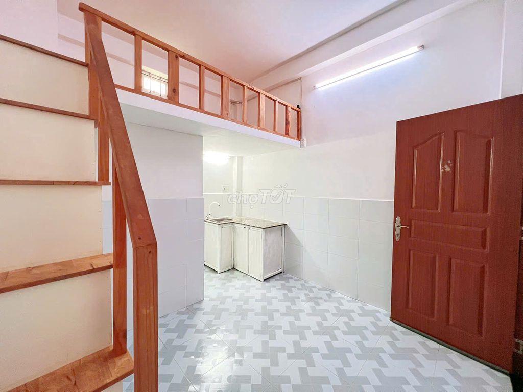 TRỌ MÁY LẠNH THOÁNG MÁT GẦN HVHK, HUFLIT, CÔNG THƯƠNG, VĂN HIẾN