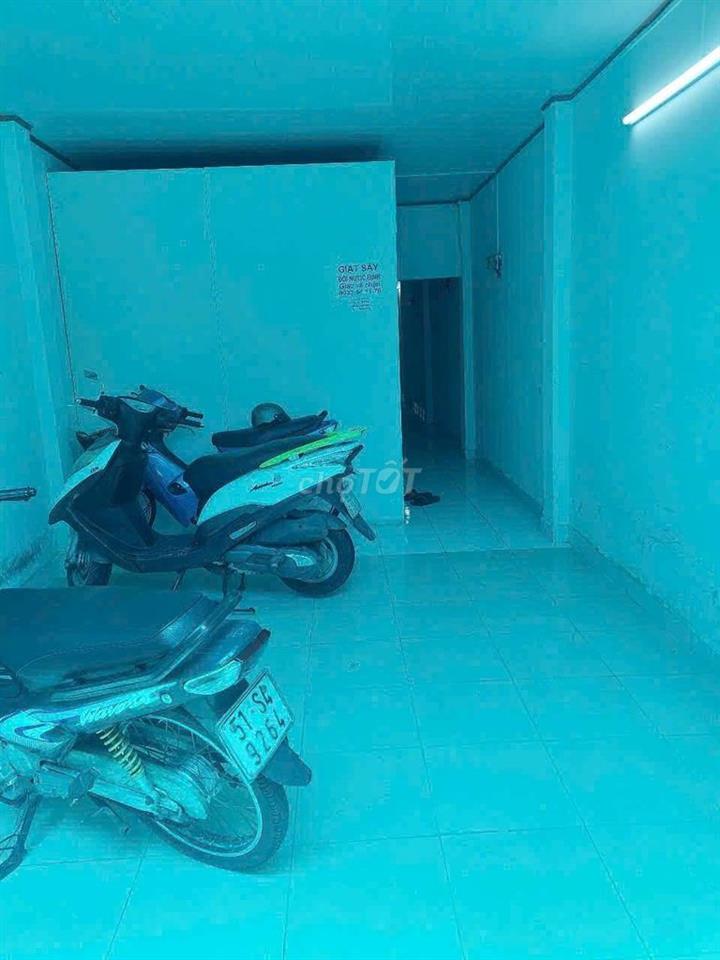 Phòng giá rẻ,giờ tự do Nguyễn Thanh Tuyền p2 TBình sau chợ Phạm V Hai 
