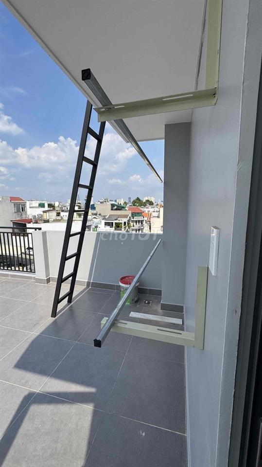 Căn hộ dịch vụ - CMT8 - Tân Bình