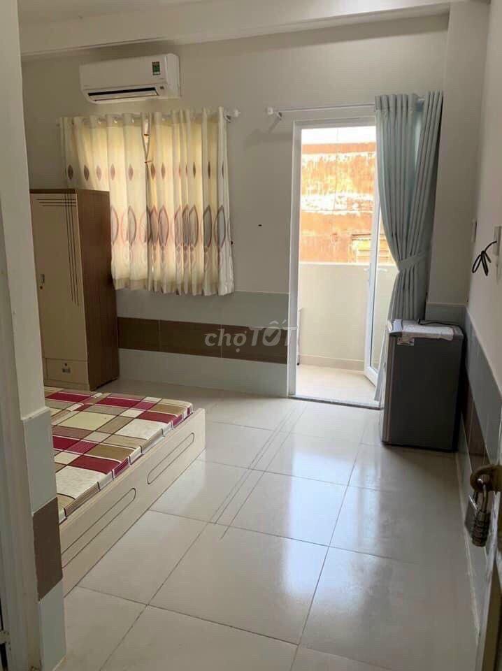 Phòng cao cấp 12/2/3 Phạm v Hai . Tân Bình