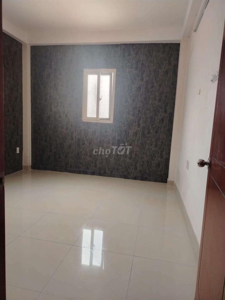 phòng trống ở nhà nguyên căn yên tĩnh sạch sẽ ib xem phòng ạ 