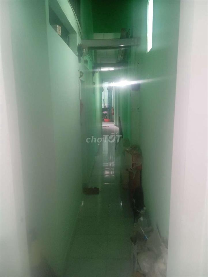 Phòng trọ 8 m ,yên tĩnh ,an ninh ngay trục ngã tư bảy hiền