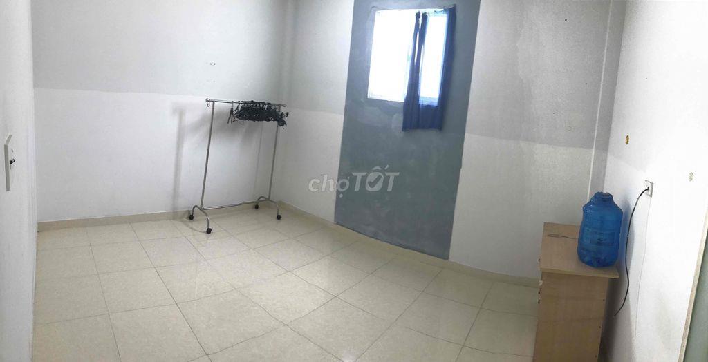 Thuê phòng khu vực Đồng Đen, Trường Chinh, Tân Bin