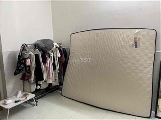 Tìm nữ ở ghép gấp