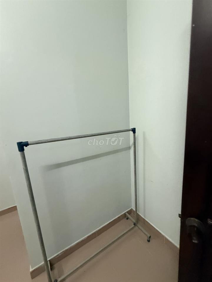 Cho thuê phòng đối diện Lotte Mart Cộng Hoà	