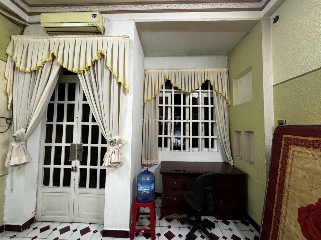 PHÒNG 25M2, FULL NỘI THẤT Q.TÂN BÌNH TIỆN DI CHUYỂN CÁC KHU VỰC