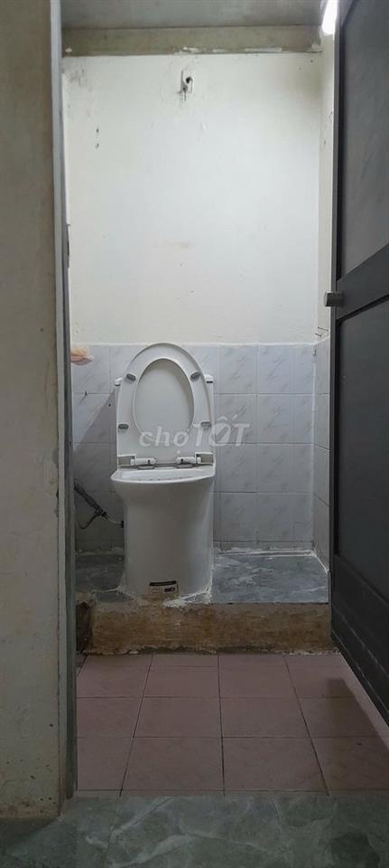 Cho thuê phòng trọ sinh viên với giá 1tr8 gần trường chinh, cộng hòa