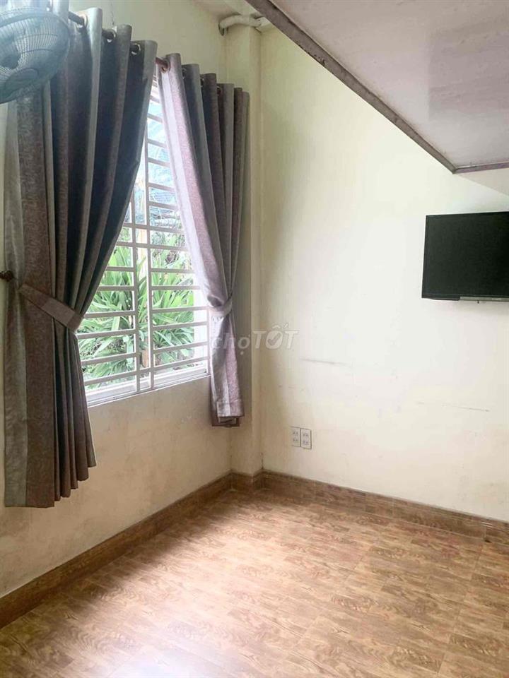 phòng trọ cửa sổ trời, trang bị cao cấp, giá yêu thương