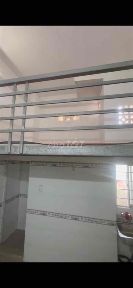 PASS PHÒNG Ở ĐẦU THÁNG 7 - CÓ GÁC