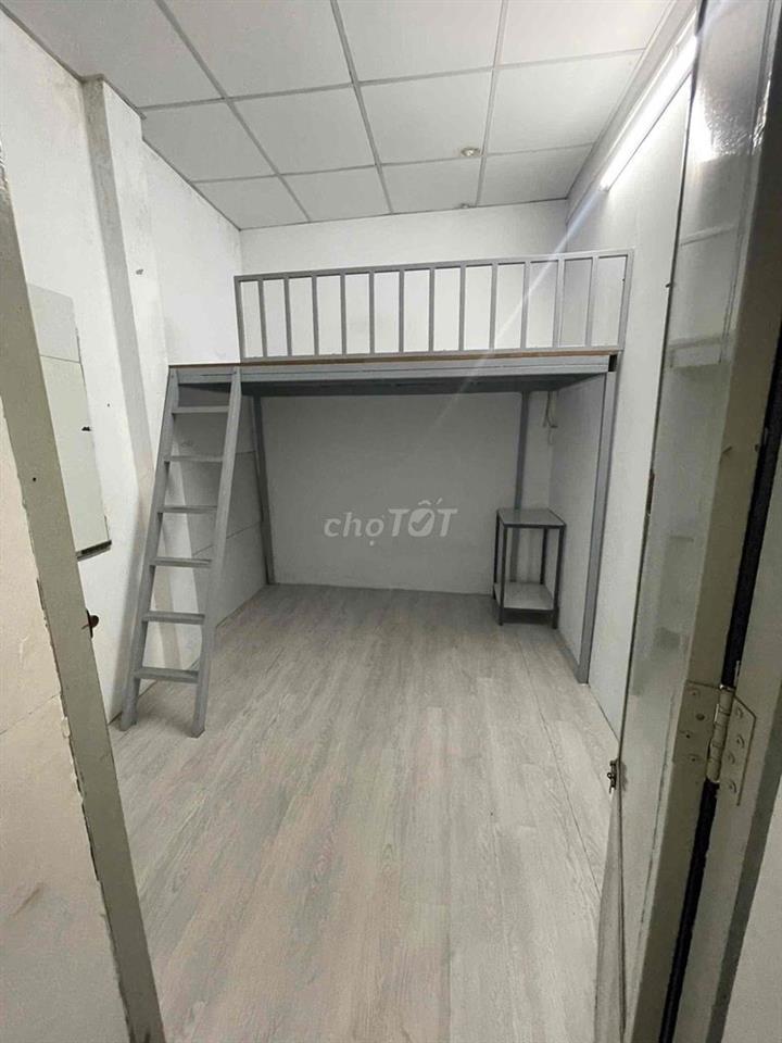 Cho Thuê Phòng Kế Bên Etown Cộng Hoà, Nhất Chi Mai Q.Tân Bình