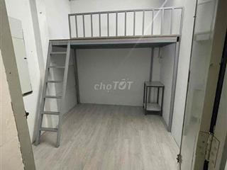 Cho Thuê Phòng Kế Bên Etown Cộng Hoà, Nhất Chi Mai Q.Tân Bình