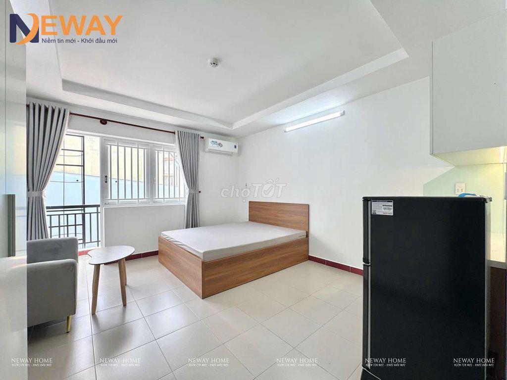 phòng ban công Âu Cơ, nội thất cao cấp