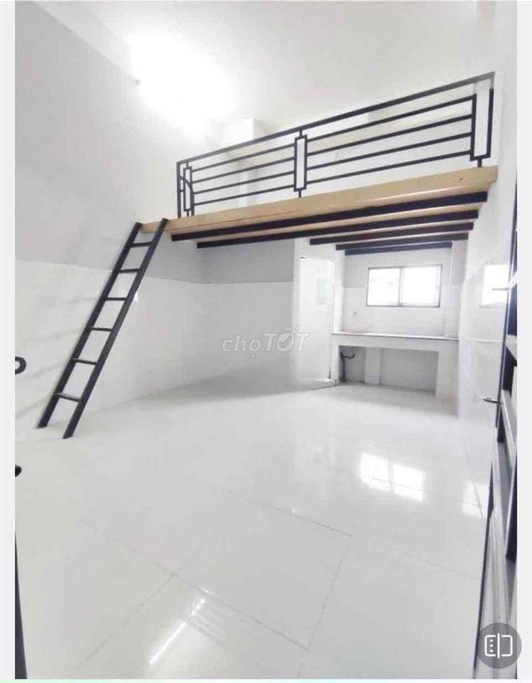 TRỌ GẦN CHỢ HOÀNG HOA THÁM- CÓ MÁY LẠNH