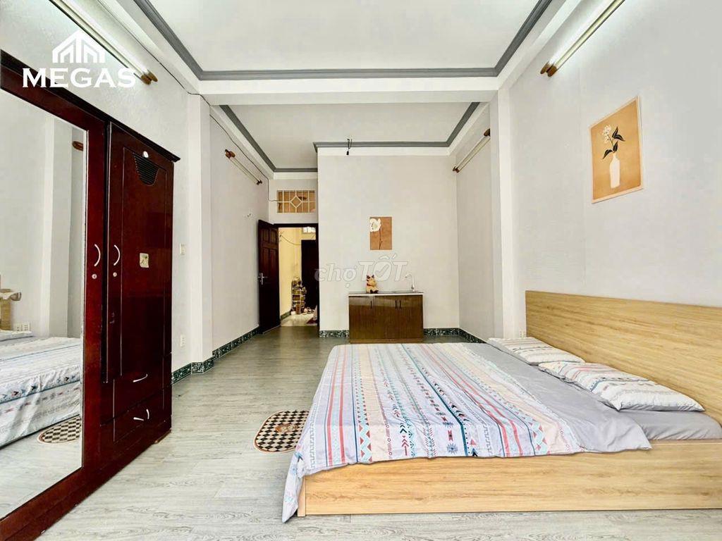 ✨ STUDIO BAN CÔNG RỘNG RÃI – NGAY CÔNG VIÊN HOÀNG VĂN THỤ 🌿